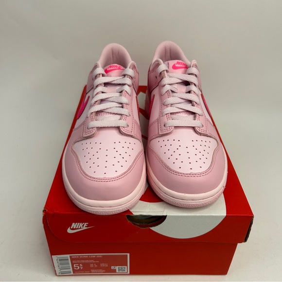 Nike Dunk Low GS “Triple Pink/Pink Panther” 2023 - Picture 2 of 4